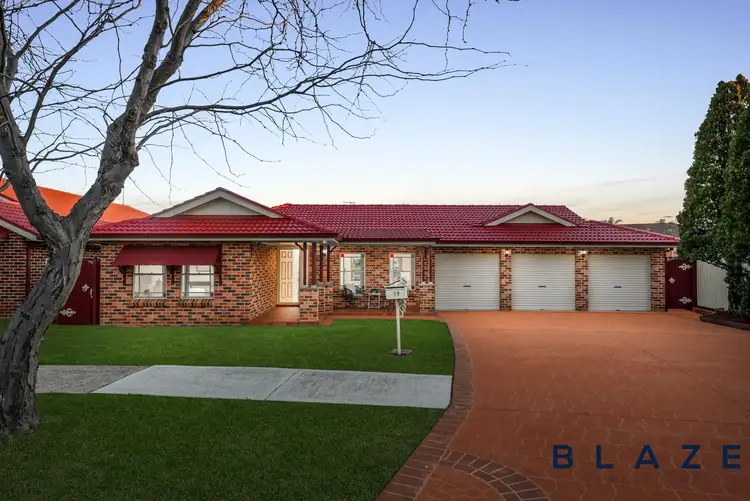 19 Lindeman Crescent, Green Valley NSW 2168