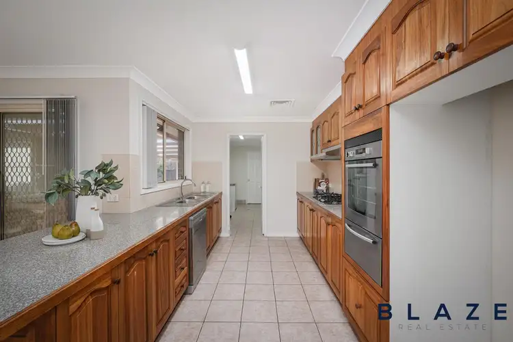 Fifth view of Homely house listing, 19 Lindeman Crescent, Green Valley NSW 2168