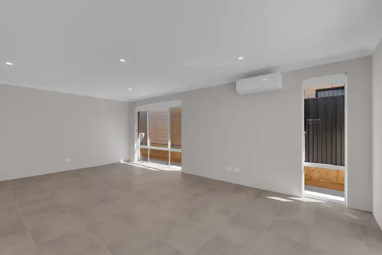 Fourth view of Homely house listing, 92 Solis Boulevard, Baldivis WA 6171