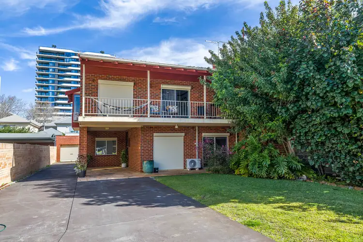 3A RIVERWAY, Applecross WA 6153
