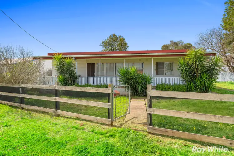 44 Lord Street, Junee NSW 2663