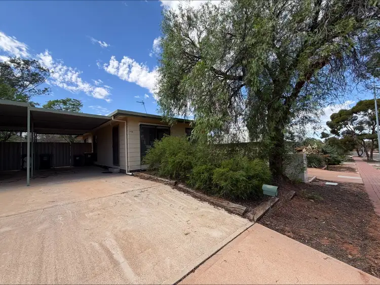 37B ARCOONA STREET