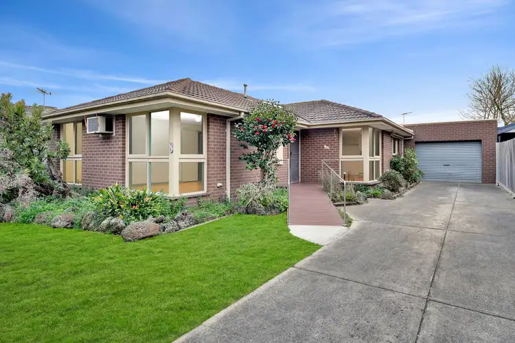 8 Brendan Street
