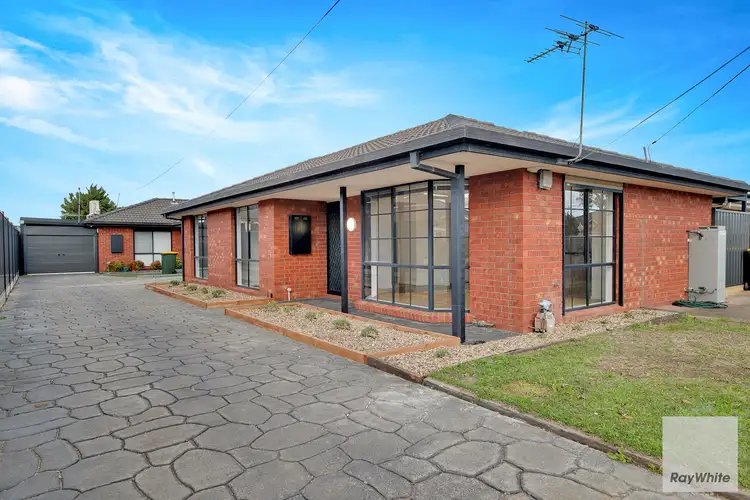 1/42 Lewin Street, Deer Park VIC 3023