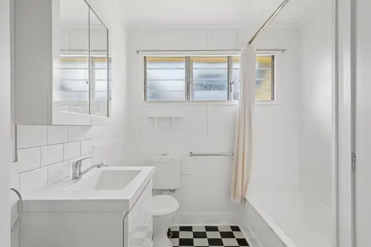 Fifth view of Homely house listing, 33 Larsen Street, Leichhardt QLD 4305