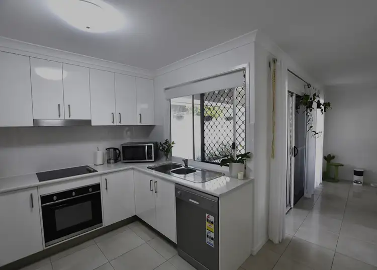 Third view of Homely unit listing, 6/36 Takalvan Street, Svensson Heights QLD 4670