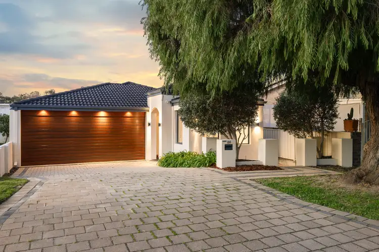 28 Errinbee Street, Riverton WA 6148