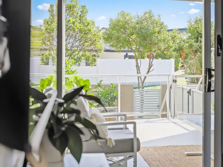 16/137 Scottsdale Drive, Robina QLD 4226