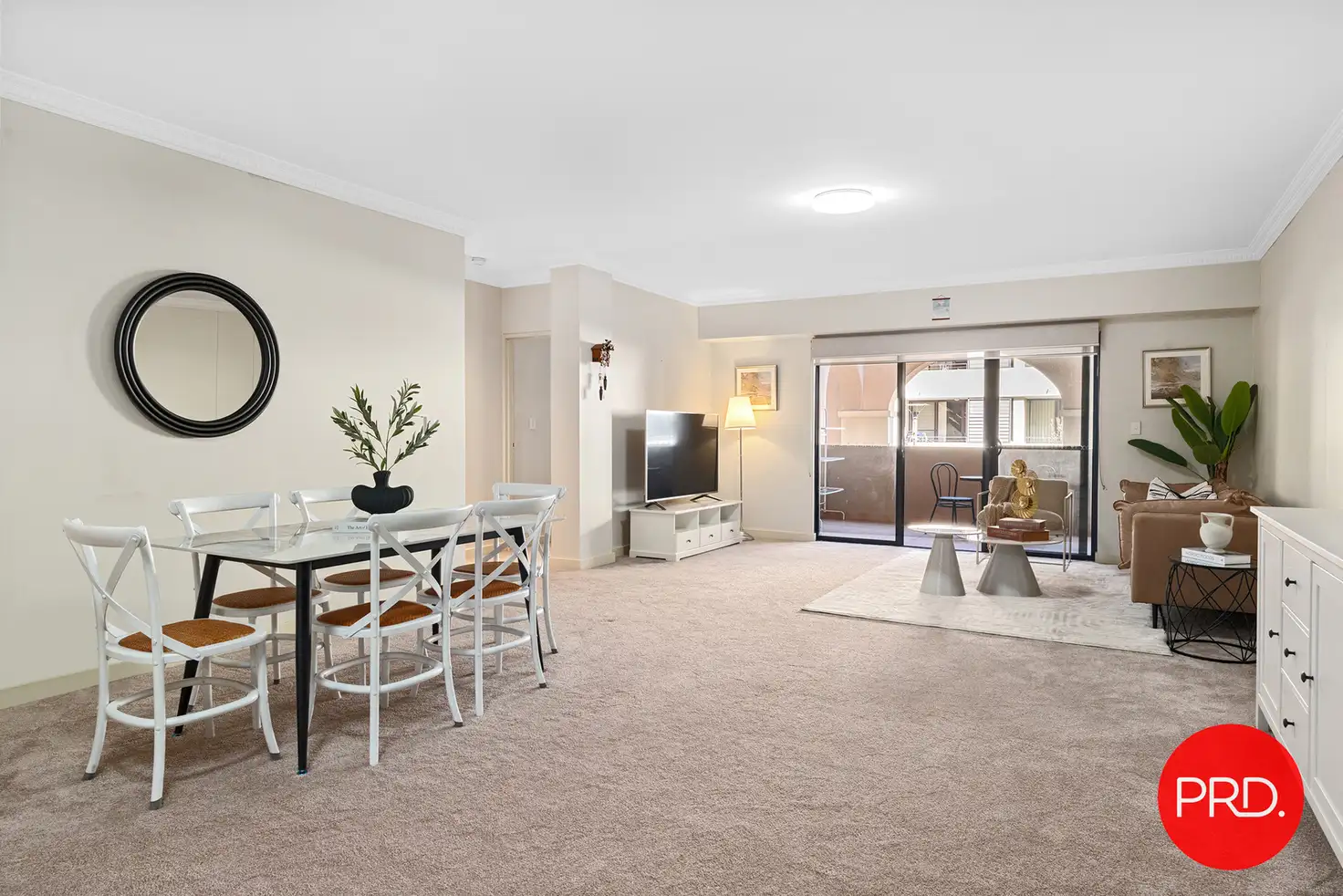 Main view of Homely unit listing, 2/6 Belgrave Street, Kogarah NSW 2217