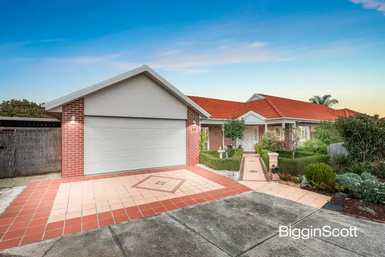 43 Fairway Drive, Rowville VIC 3178