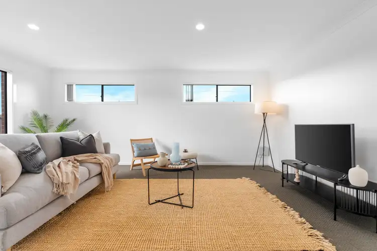 Sixth view of Homely house listing, 3 Treeview Drive, South Morang VIC 3752