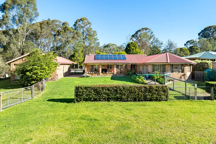 8 Albert Street, Moruya NSW 2537