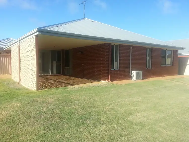 3 Hedges Place, Burekup WA 6227