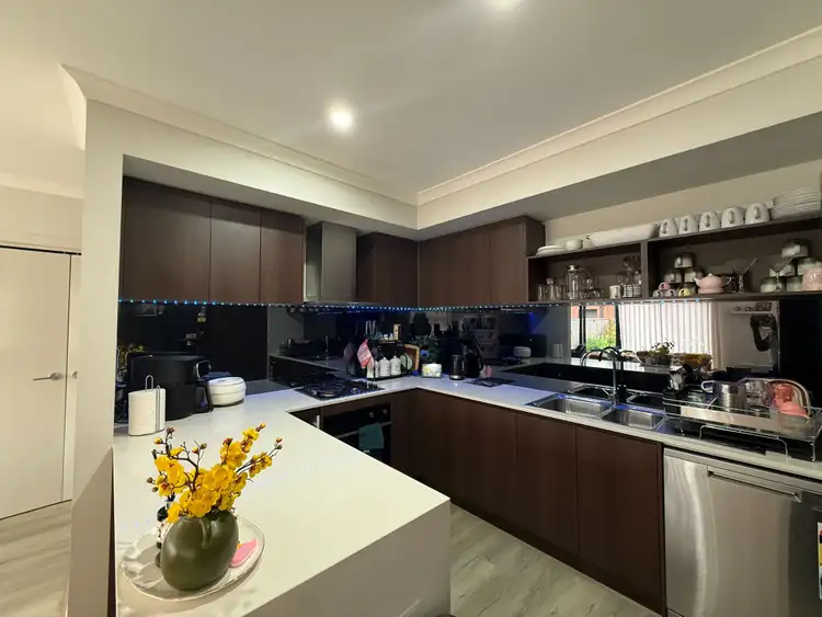 Fifth view of Homely house listing, 18 Panaia Boulevard, Truganina VIC 3029