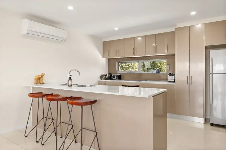Sixth view of Homely house listing, 6/1A Stradbroke Crescent, Surf Beach VIC 3922