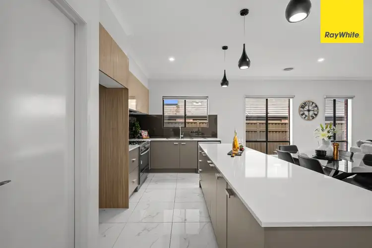 Sixth view of Homely house listing, 11 Mayfield Street, Cobblebank VIC 3338