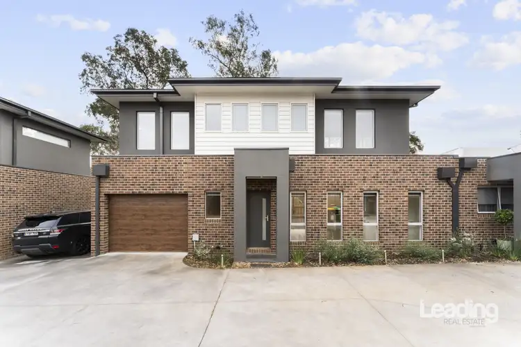 4/3 Cook Court, Sunbury VIC 3429