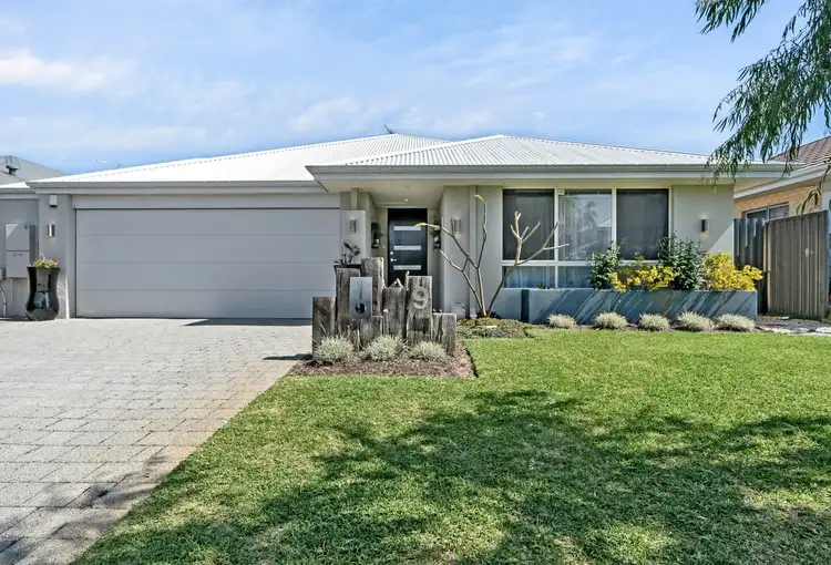 9 Lican Street, Treeby WA 6164