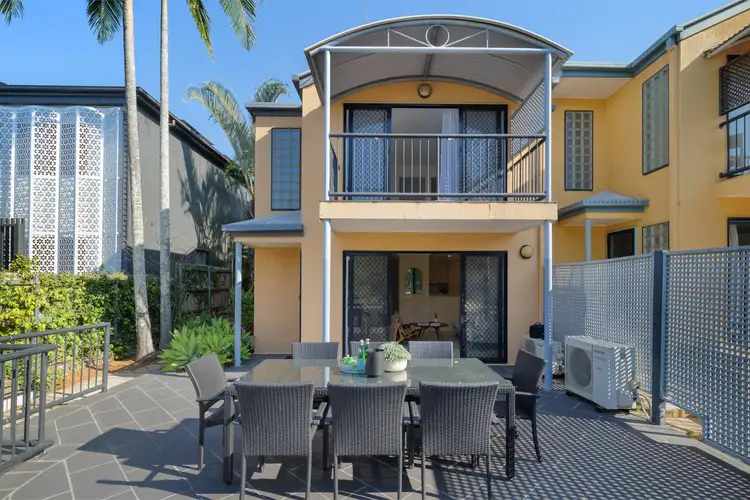 42 Wool Street, Toowong QLD 4066