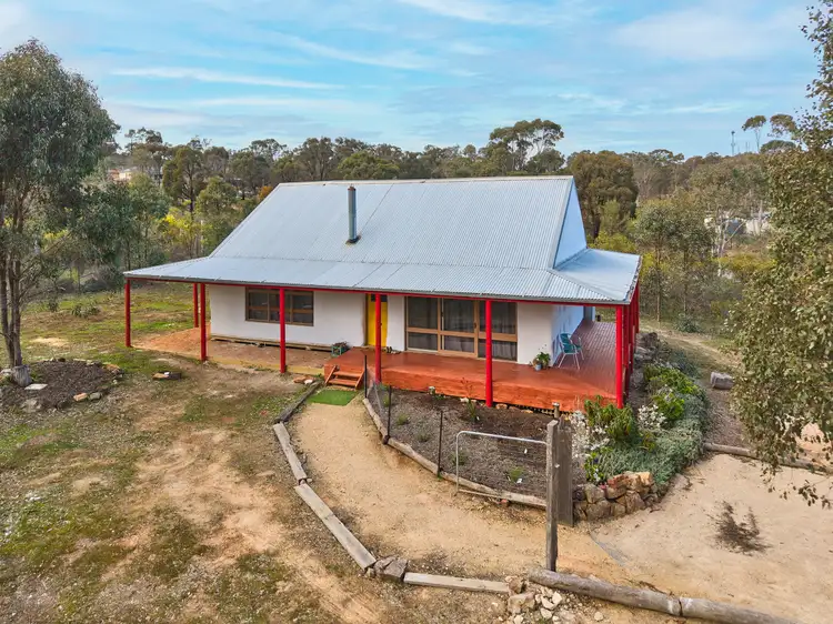 52 Doolan Crescent, Heathcote VIC 3523