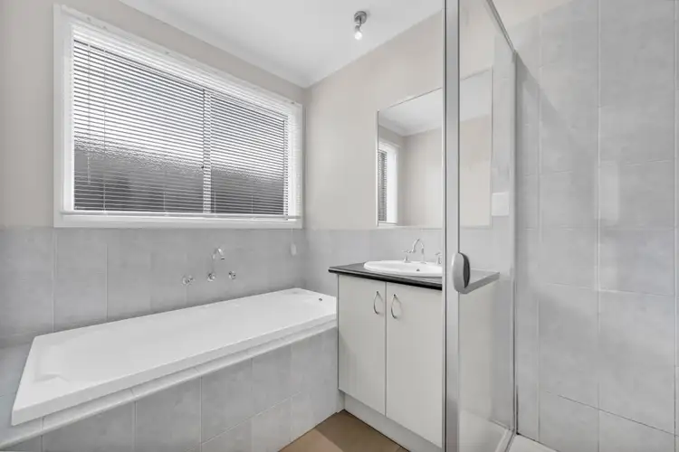 Fourth view of Homely house listing, 8 Halsbury Place, Skye VIC 3977