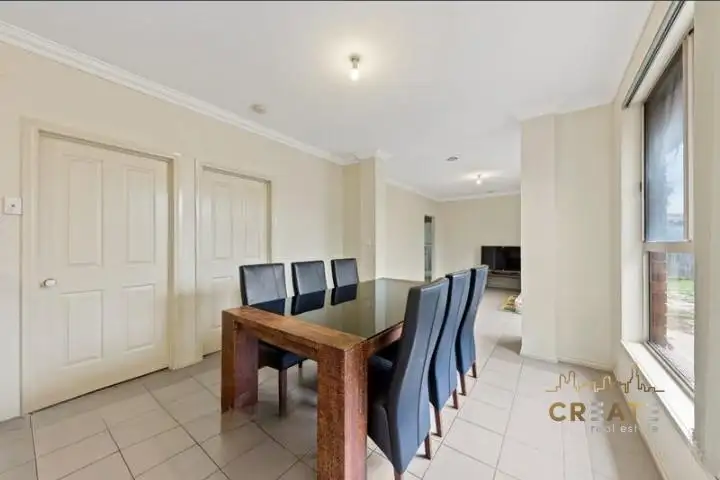 Fifth view of Homely house listing, 12 Oriana Way, Sydenham VIC 3037