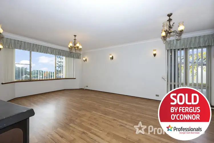 Sixth view of Homely house listing, 1 Ariel Court, Alexander Heights WA 6064