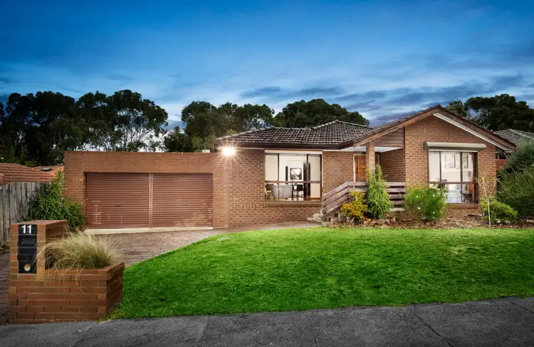 11 Tonelli Crescent, Mill Park VIC 3082