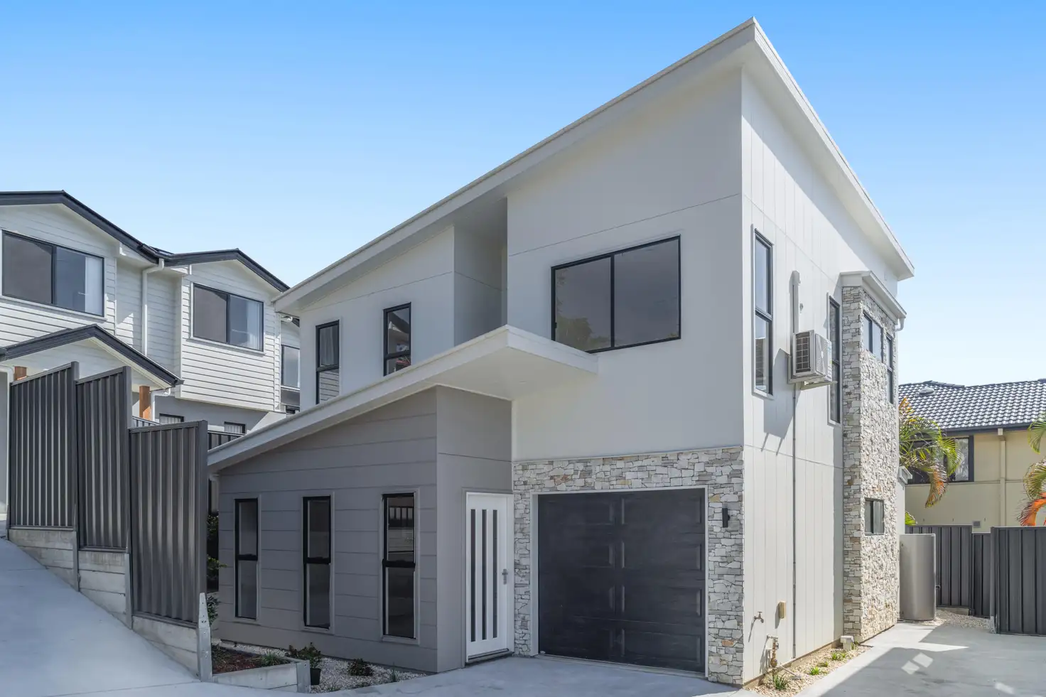 Main view of Homely townhouse listing, 2/76 Nerang Connection Road, Nerang QLD 4211