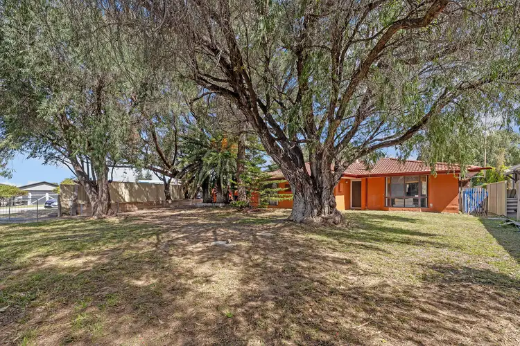 2 Cunliffe Street, Lancelin WA 6044