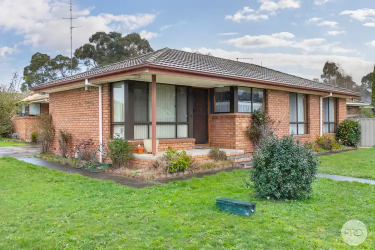 1/1 Glenvale Road, Mount Clear VIC 3350