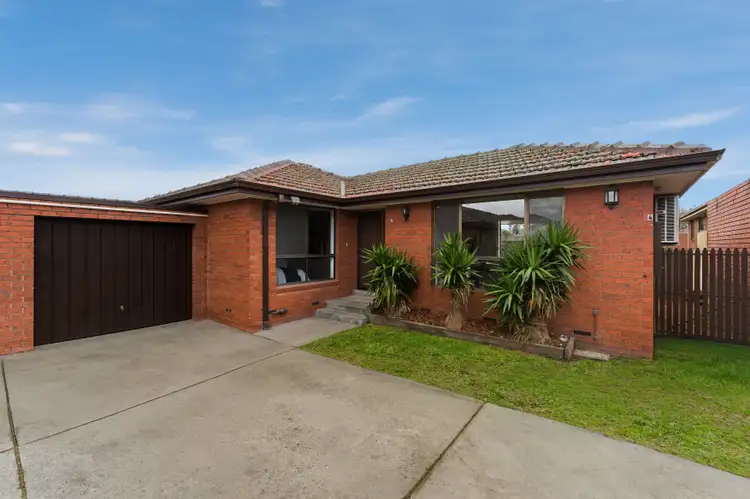 4/12 View Street, Reservoir VIC 3073