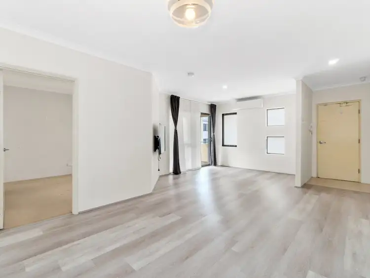 Second view of Homely unit listing, 42/17 Southdown Place, Thornlie WA 6108
