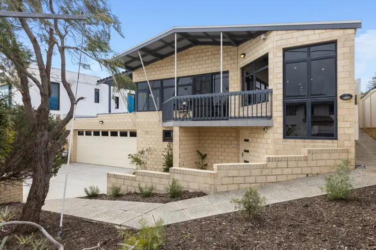 3A Cowper Road, Sorrento WA 6020