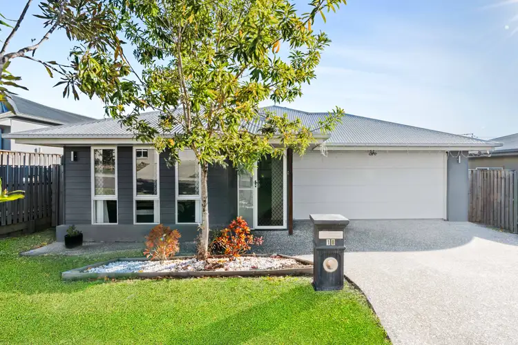 18 Aquinas Street, Augustine Heights QLD 4300