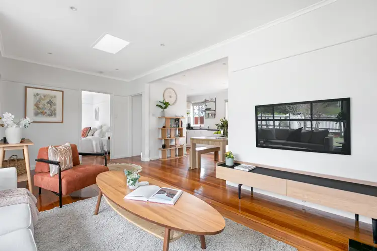 Seventh view of Homely house listing, 10 Gisborne Crescent, Reservoir VIC 3073