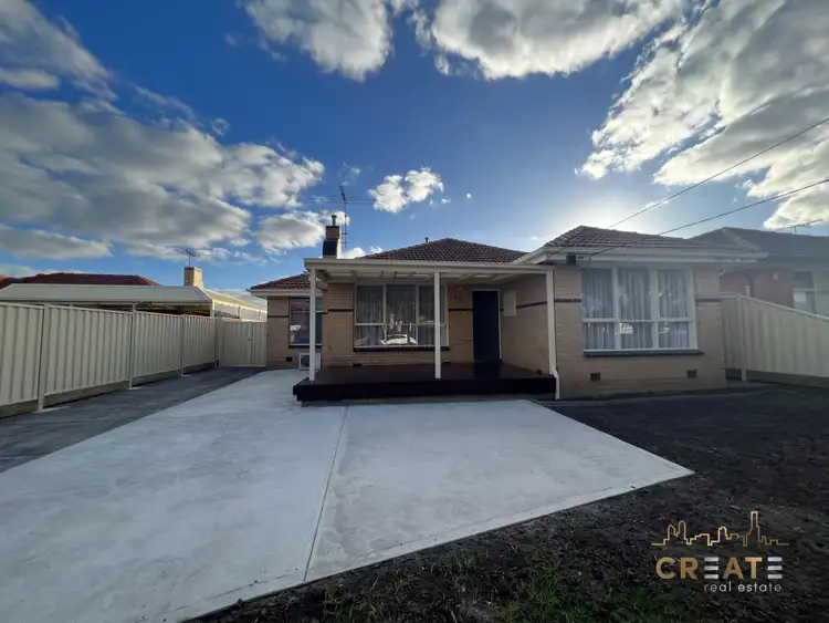 45 Stradbroke Drive, St Albans VIC 3021