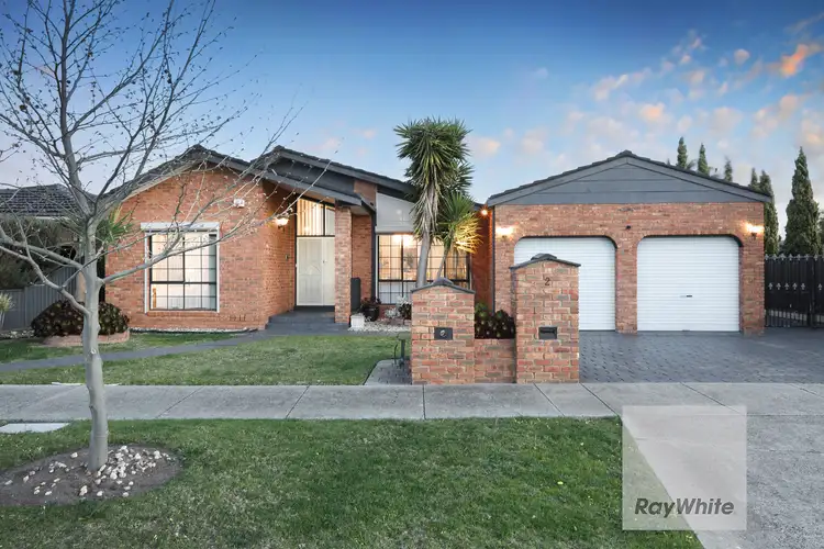 2 Clifton Road