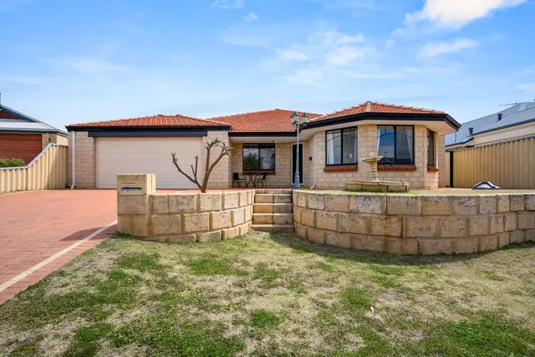 27 Sainte Maxime Avenue, Port Kennedy WA 6172
