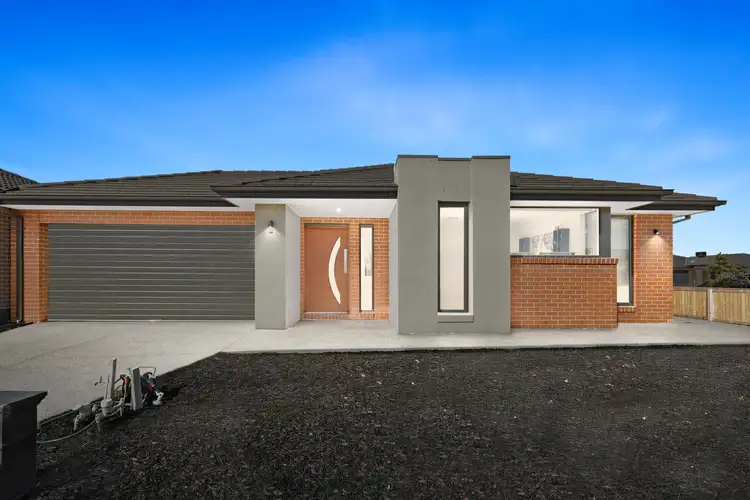 2 Ballina Crescent, Donnybrook VIC 3064