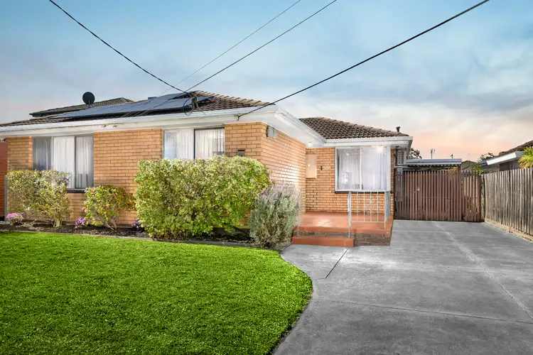 16 Melosa Avenue, Clayton South VIC 3169