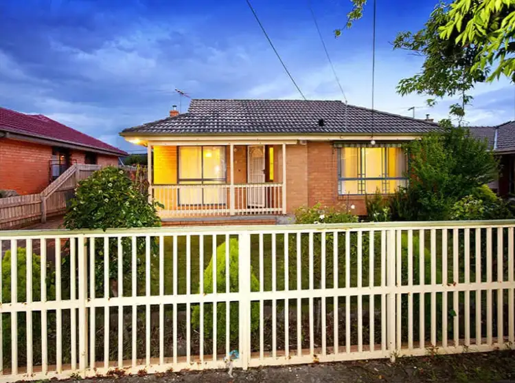 24 Beccles Street, Fawkner VIC 3060
