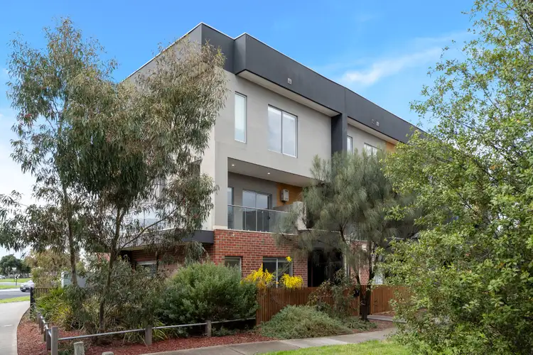 Main view of Homely house listing, 1/6 Little Windrock Lane, Craigieburn VIC 3064