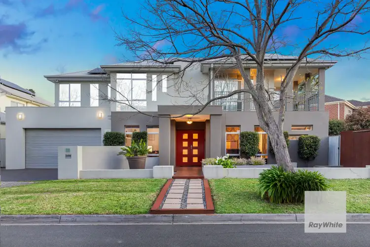 10 Catani Mews, Caroline Springs VIC 3023