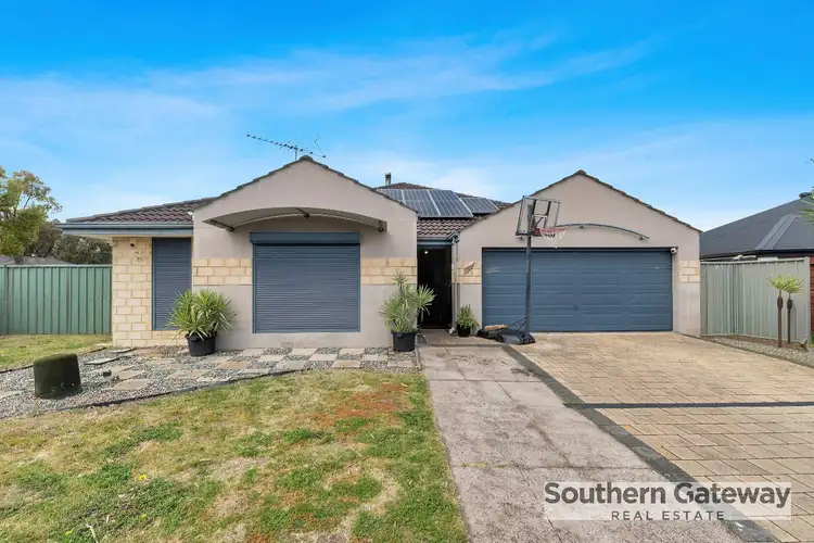 1 Glastonbury Street, Leda WA 6170