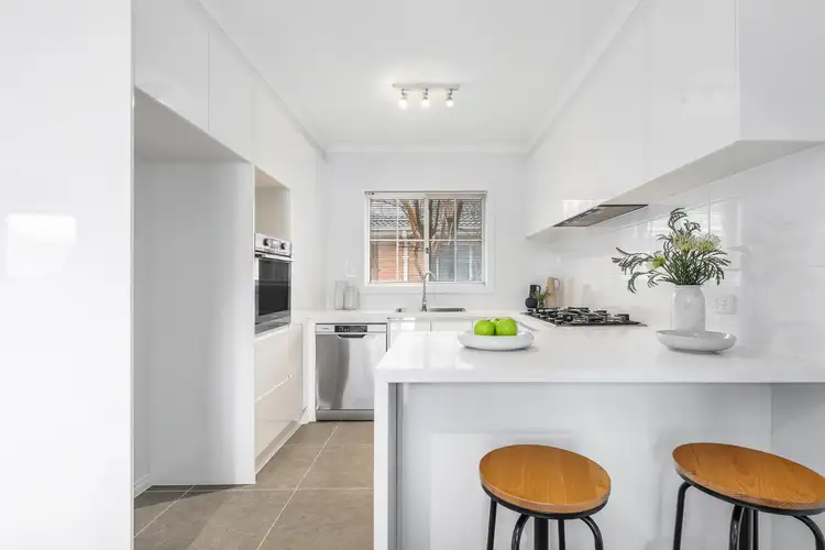 Fifth view of Homely unit listing, 2/166-168 Poath Road, Hughesdale VIC 3166