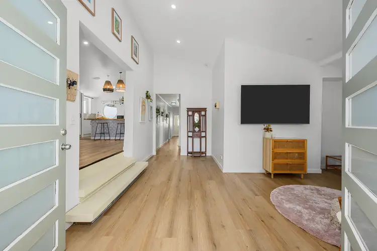 18 Stapylton Street, Coolangatta QLD 4225