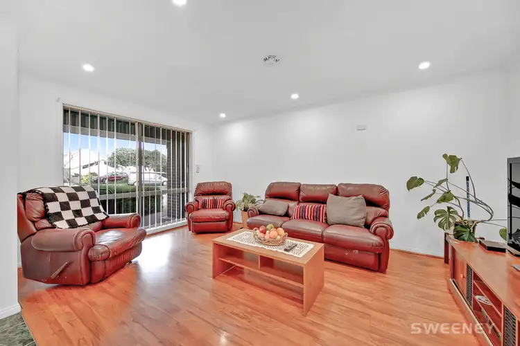 Fourth view of Homely house listing, 6 Groome Court, Altona Meadows VIC 3028