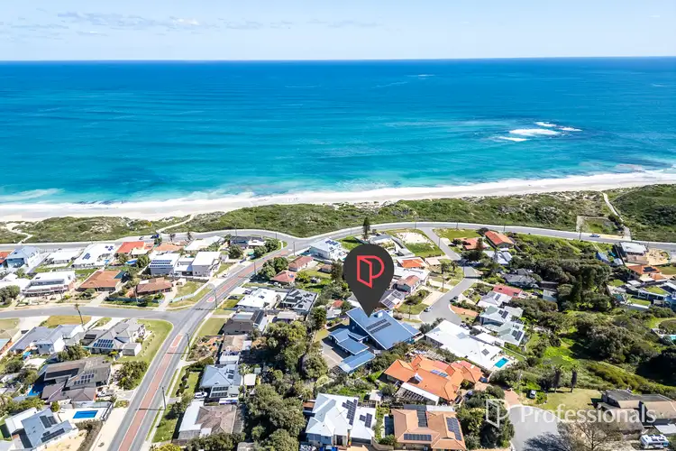 11 Nautical Court, Yanchep WA 6035