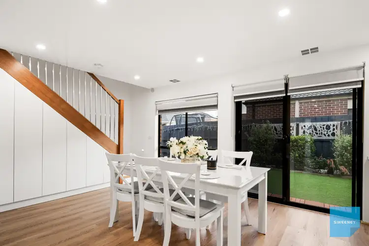 Sixth view of Homely house listing, 2/49 Jade Way, Hillside VIC 3037